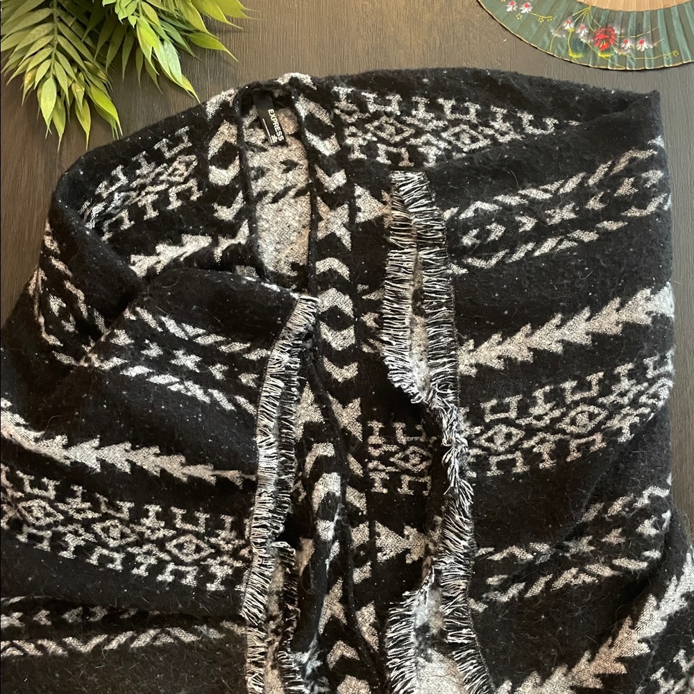Express Aztec print poncho